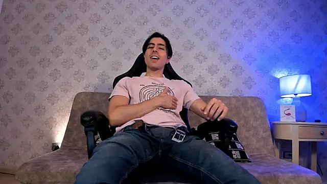 dylan cross  online show from September 23, 11:24 am