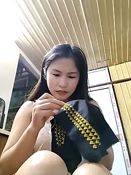 Snapshot of Mai4568 chatting on October 30, 9:44 am Mai4568 online show from October 30, 9:44 am