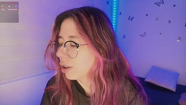 sweettvera online show from November 15, 10:56 am