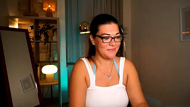 mrs fllowerr online show from October 13, 6:41 pm