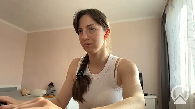 Prettyyy Angel online show from November 25, 9:42 am