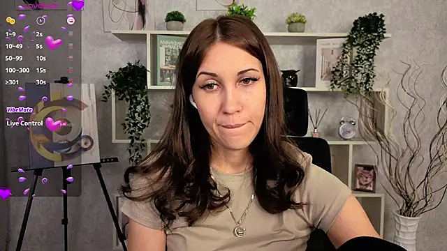 DreamVelour online show from November 25, 6:19 pm