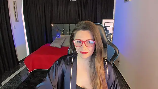 Hanna MA online show from October 15, 2:28 pm