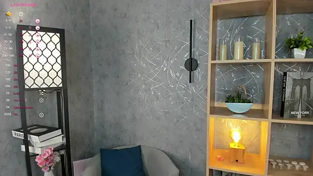 ElenoreReth online show from November 11, 1:38 am