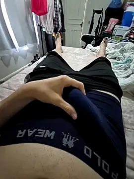 Snapshot of Salsicha244 chatting on November 2, 10:06 am Salsicha244 online show from November 2, 10:06 am