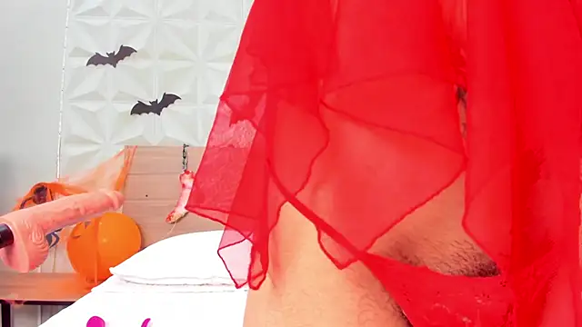 Snapshot of ValeryTrans_ chatting on October 24, 1:29 pm ValeryTrans online show from October 24, 1:29 pm