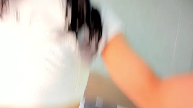 Snapshot of ValeryTrans_ chatting on November 2, 1:57 pm ValeryTrans online show from November 2, 1:57 pm