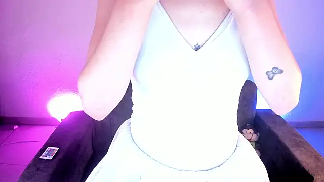 zakura Haruno online show from November 5, 8:09 pm