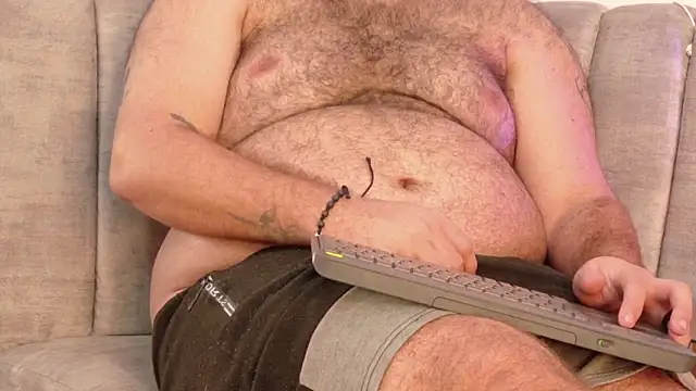 big bearr online show from November 24, 3:39 am