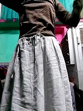 Cuty kinjal online show from November 8, 9:35 pm