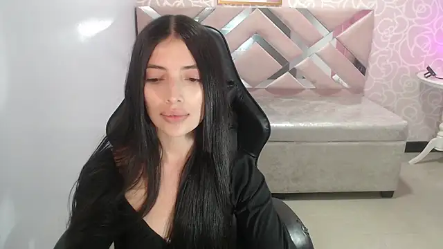 cynthia ch online show from October 2, 4:08 am