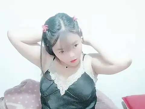 Snapshot of Meomeo-meo chatting on November 13, 12:15 pm Meomeo-meo online show from November 13, 12:15 pm