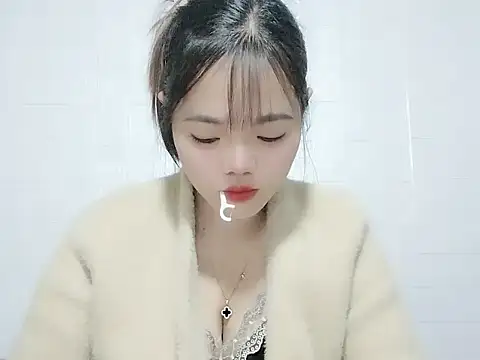 Snapshot of Meomeo-meo chatting on December 1, 1:21 am Meomeo-meo online show from December 1, 1:21 am