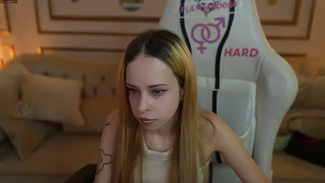 Luchi Sun online show from October 4, 11:30 am