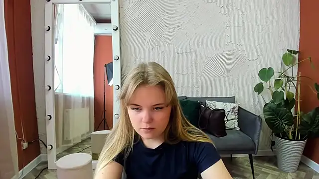 Melissa 199 online show from October 8, 9:18 am