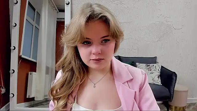 Melissa 199 online show from December 1, 4:28 am