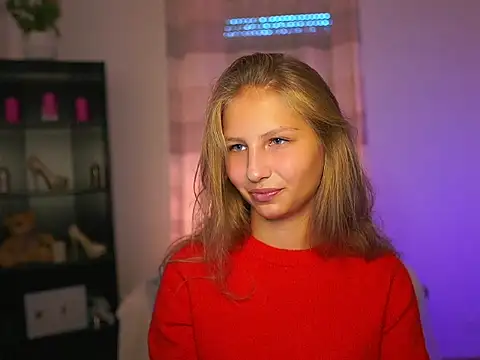 Snapshot of emmie_murray chatting on September 27, 1:16 pm emmie murray online show from September 27, 1:16 pm