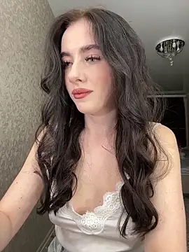 Milla Moore online show from September 24, 7:17 pm