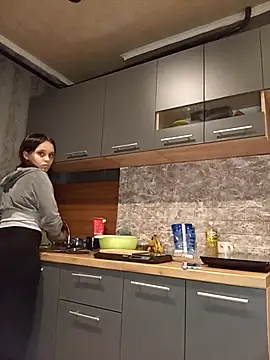 kisette online show from September 30, 4:34 pm