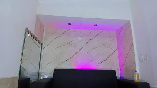 Snapshot of ALEX_MILLER25 chatting on December 15, 11:09 pm ALEX MILLER25 online show from December 15, 11:09 pm