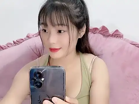 Lie liee online show from October 30, 1:12 pm