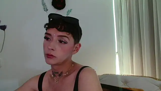 Snapshot of David_Fox01 chatting on September 30, 3:11 am David Fox01 online show from September 30, 3:11 am