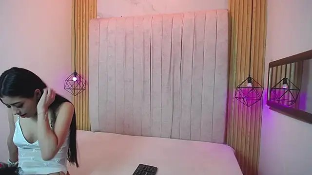 jakeyariana online show from October 21, 8:09 pm