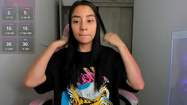 Snapshot of ISABELFORYOU1 chatting on December 18, 12:17 am ISABELFORYOU1 online show from December 18, 12:17 am