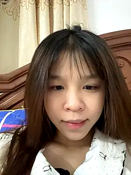 Snapshot of Hanaa07_ chatting on December 5, 3:15 am Hanaa07 online show from December 5, 3:15 am