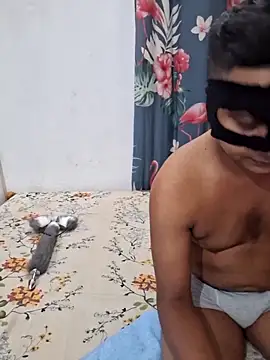 Snapshot of shani_taniya chatting on November 7, 4:40 pm shani taniya online show from November 7, 4:40 pm