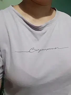 Kimkhaepretty online show from September 24, 1:47 pm