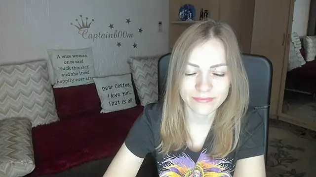 Tiffany Bates online show from November 14, 4:11 am