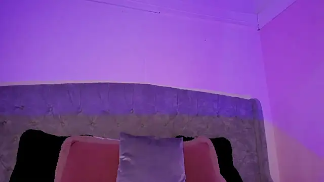 Snapshot of melevansxs chatting on November 30, 12:14 am melevansxs online show from November 30, 12:14 am