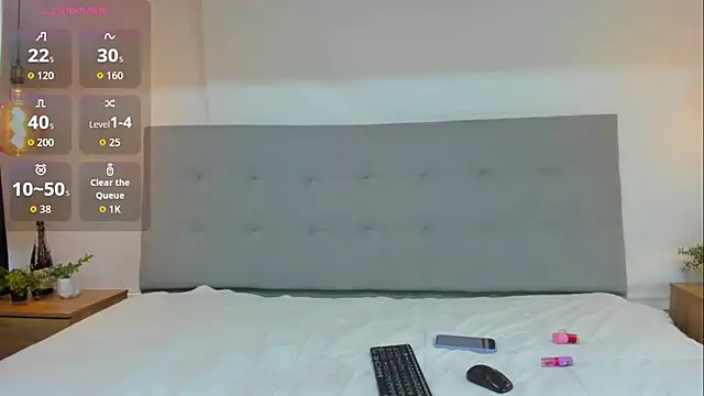 Snapshot of KelaniSilva chatting on November 24, 7:46 pm KelaniSilva online show from November 24, 7:46 pm