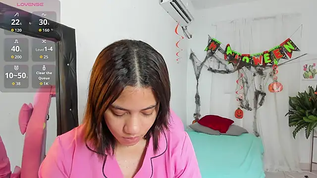 Snapshot of vanelope_smith chatting on November 8, 2:01 am vanelope smith online show from November 8, 2:01 am