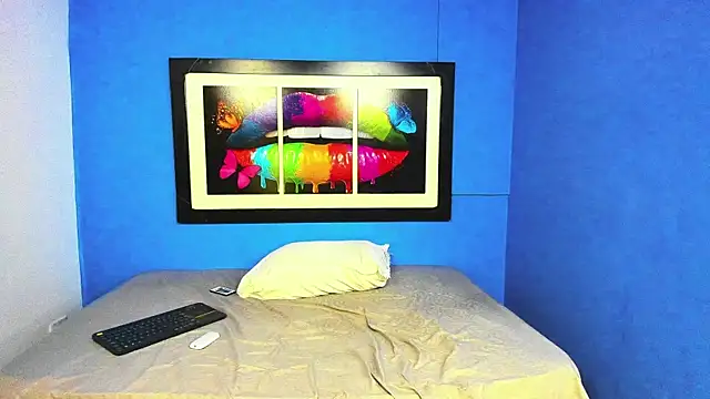 loversvalery online show from October 11, 12:26 pm