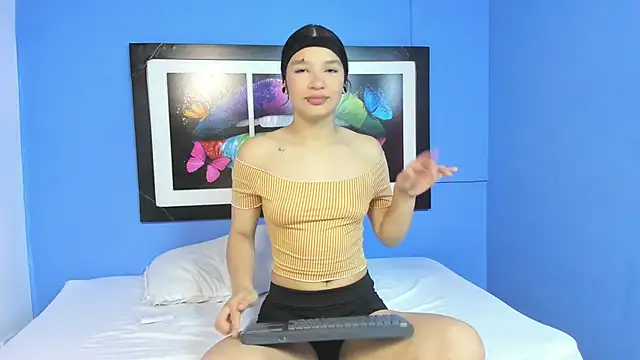 loversvalery online show from October 15, 12:27 pm