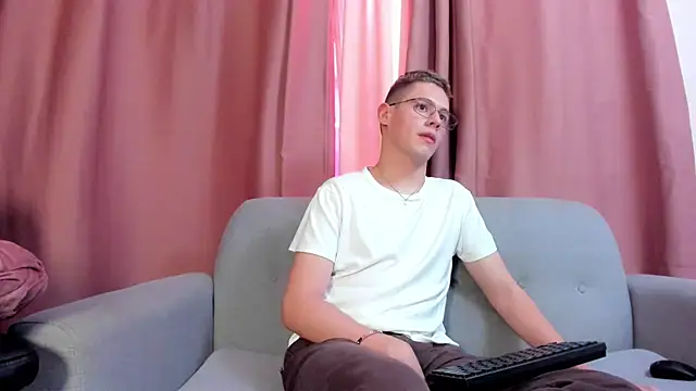 royal fantasy online show from September 25, 7:17 pm