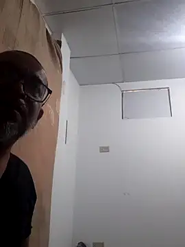 Snapshot of ANTHONYHOTT69 chatting on November 8, 9:02 pm ANTHONYHOTT69 online show from November 8, 9:02 pm