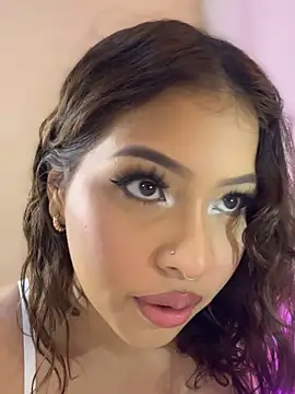 Mia Valmont online show from October 10, 2:16 pm