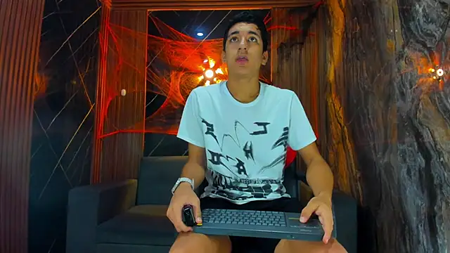 Stiben boy online show from October 21, 3:29 am