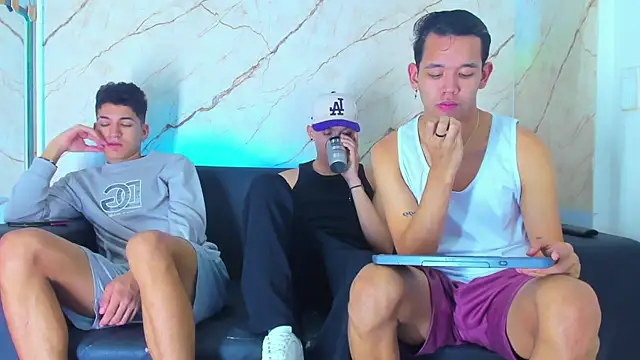 Stiben boy online show from November 24, 4:01 am