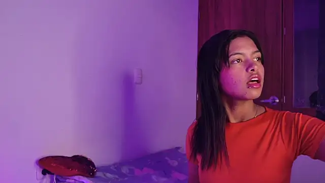 miamiller188 online show from November 14, 11:35 pm