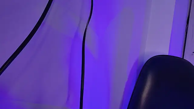 miamiller188 online show from November 18, 11:15 pm