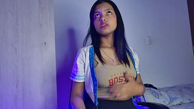 miamiller188 online show from November 28, 12:24 am