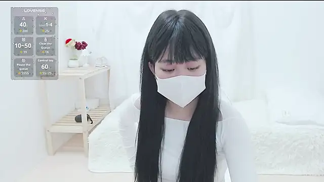 Snapshot of Moj005jp_xo98 chatting on October 15, 4:18 pm Moj005jp xo98 online show from October 15, 4:18 pm