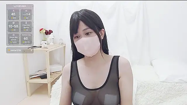 Snapshot of Moj005jp_xo98 chatting on November 3, 2:29 pm Moj005jp xo98 online show from November 3, 2:29 pm