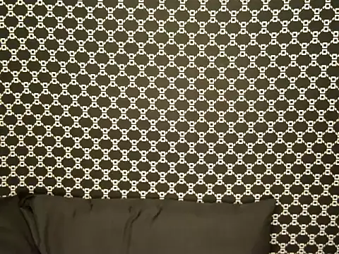 Snapshot of Camillasexy chatting on November 20, 10:15 am Camillasexy online show from November 20, 10:15 am