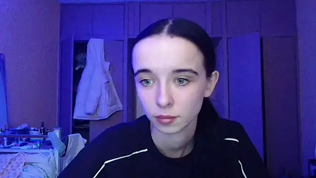 Emilia Light online show from November 15, 12:34 pm