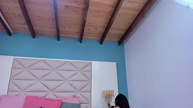 EliDurann online show from October 28, 12:30 pm